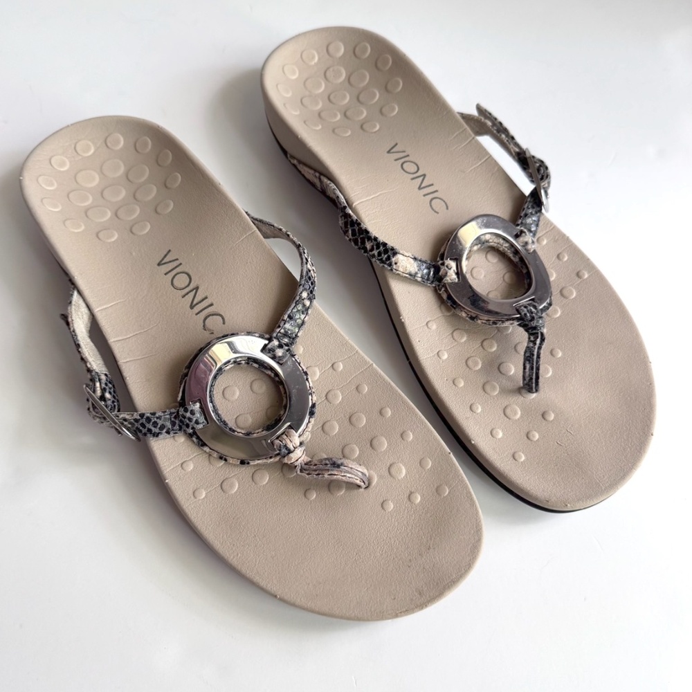 Vionic Karina Sandals Natural Snake Size 9